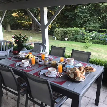 Les Chaumieres Du Pays D'auge 3*