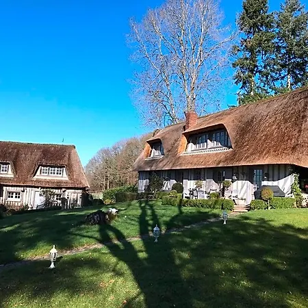 Oda ve Kahvaltı Les Chaumieres Du Pays D'auge