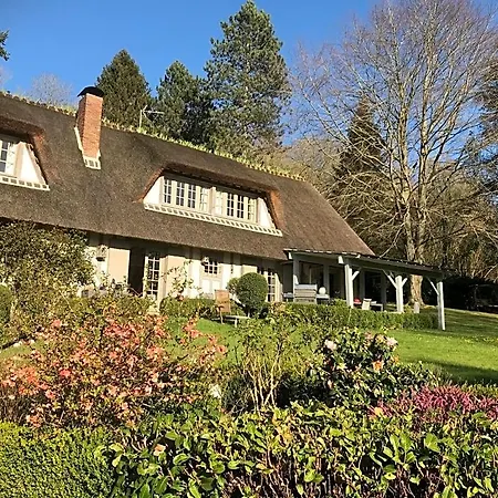 Les Chaumieres Du Pays D'auge Oda ve Kahvaltı