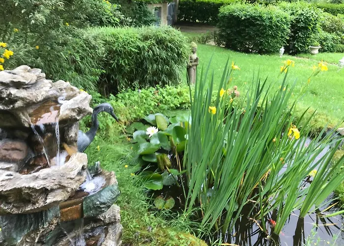 Bed & Breakfast Les Chaumieres Du Pays D'auge 3*