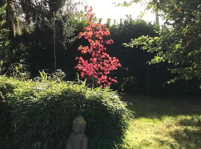 Bed & Breakfast Les Chaumieres Du Pays D'auge 3*