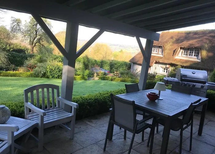 Les Chaumieres Du Pays D'auge Bed & Breakfast Le Breuil-en-Auge