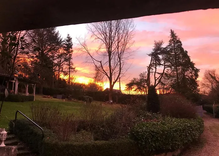 Bed and Breakfast Les Chaumieres Du Pays D'auge 3*