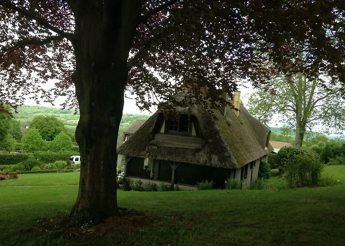 Les Chaumieres Du Pays D'auge Bed & Breakfast