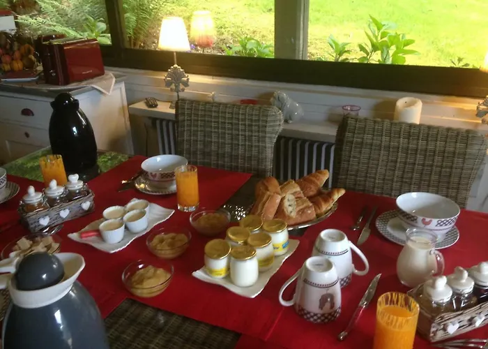 Les Chaumieres Du Pays D'auge