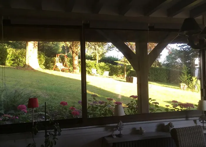 Les Chaumieres Du Pays D'auge Bed & Breakfast Le Breuil-en-Auge